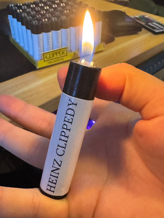 Richtig hässliches Kackfeuerzeug (Wtf ernsthaft, wer hat das designt?)